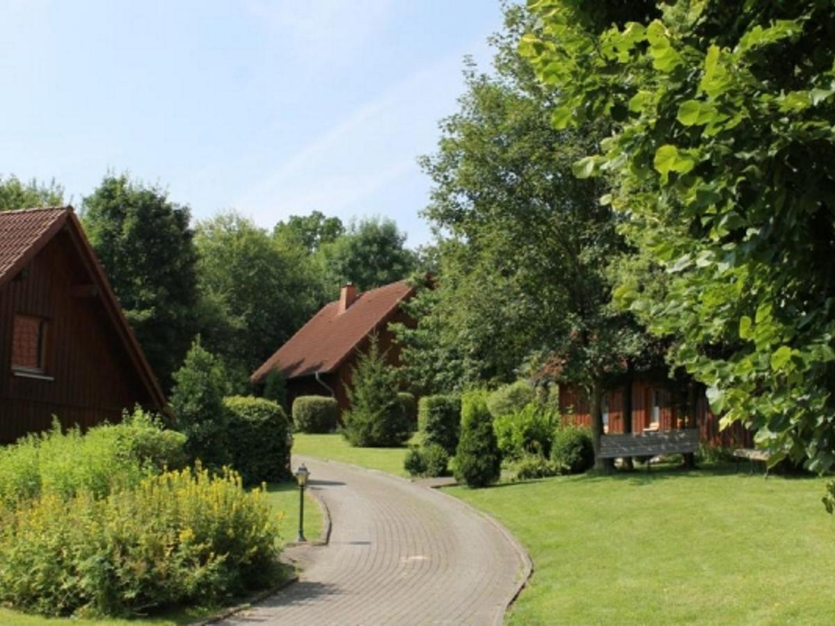 Spacious Apartment In The Green Bruchttal Bredenborn エクステリア 写真